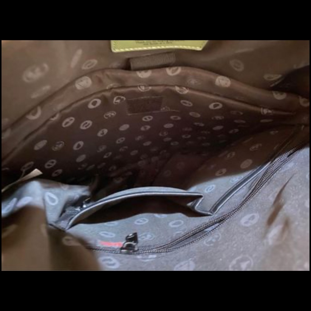 Bugatti Reborn Collection - laptop backpack with many pockets. travel friendly - Picture 10 of 10